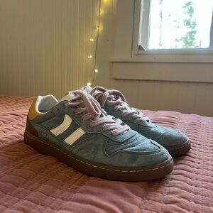 Coolway Women’s Goal Green Land Sneakers, size US 8/EU 42